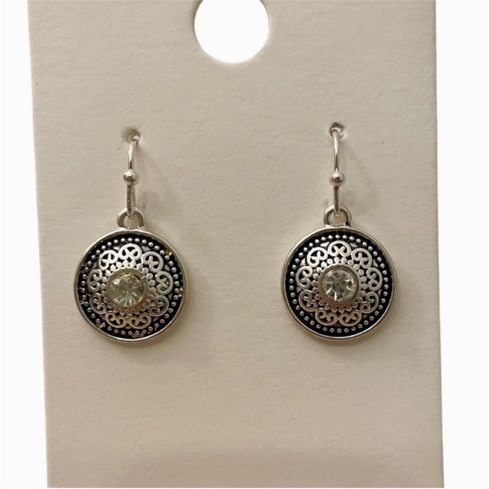 NWT Express Silver Circle Dangle Earrings - Picture 3 of 4